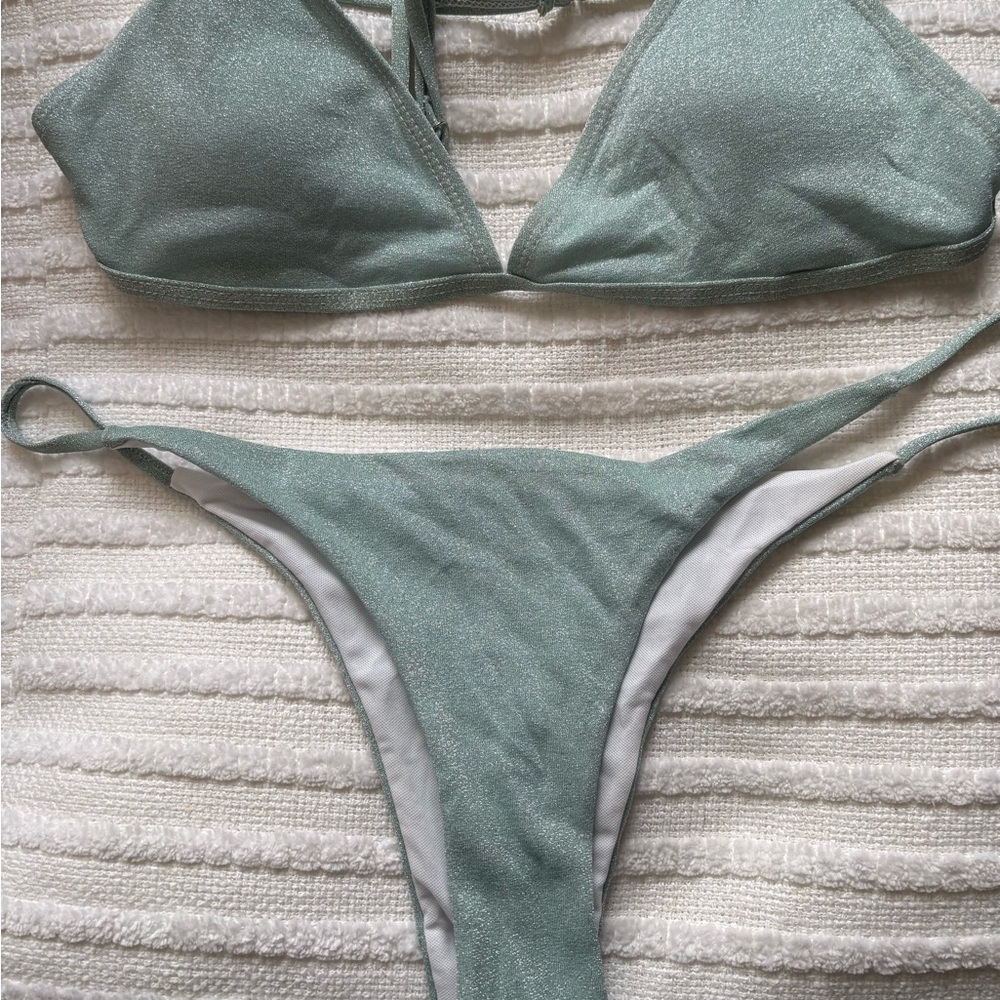 Elegant Blue Bikini Set